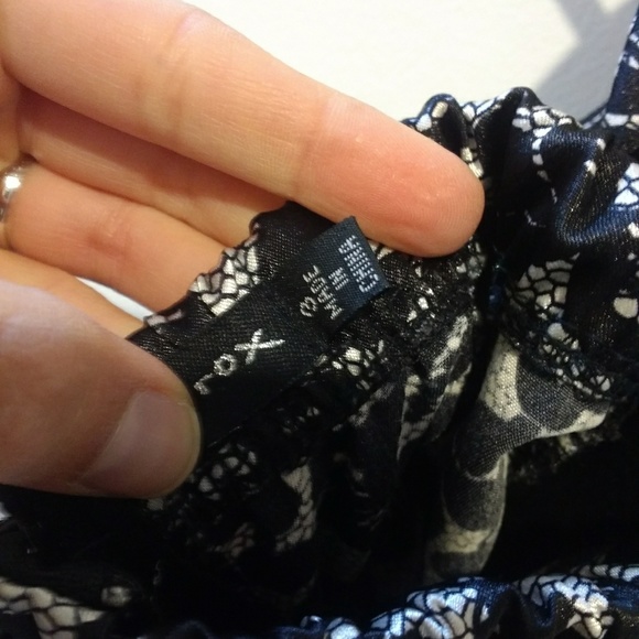 Ruby Rox mini dress with back bow - Picture 3 of 4